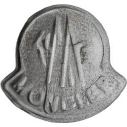 Таблетка Moncler — MDMA — Швейцарія
