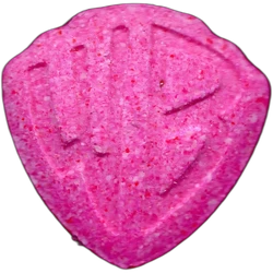 Таблетка Warner Bros — MDMA 65mg; Caffeine 142mg — Madrid, Іспанія