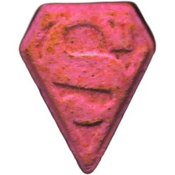 Таблетка Superman — MDMA 69mg — Madrid, Іспанія